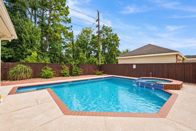 5510 Darschelle Drive, Houston, TX 77069