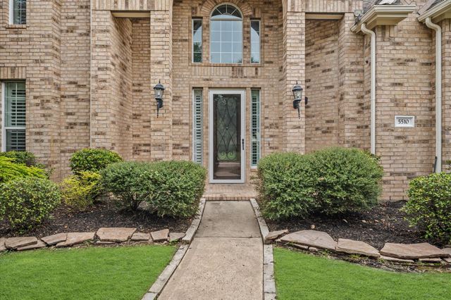 5510 Darschelle Drive, Houston, TX 77069