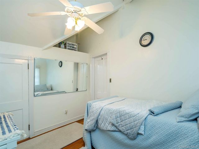 24 Maple Avenue, Sea Cliff, NY 11579