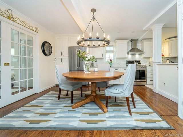24 Maple Avenue, Sea Cliff, NY 11579