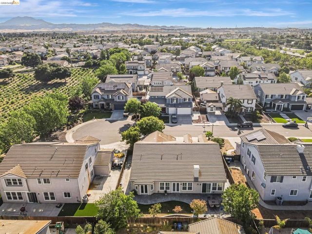 43 Sorrel Ct, Oakley, CA 94561