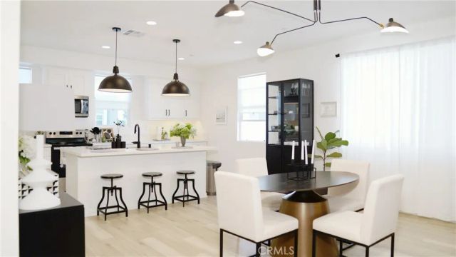 254 N Standard Avenue, Santa Ana, CA 92701