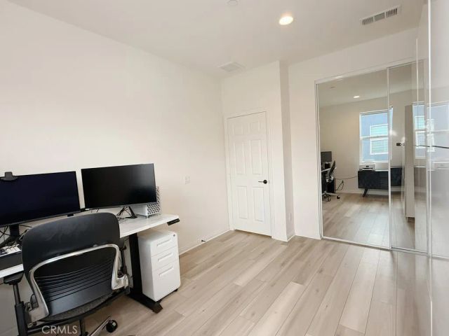 254 N Standard Avenue, Santa Ana, CA 92701