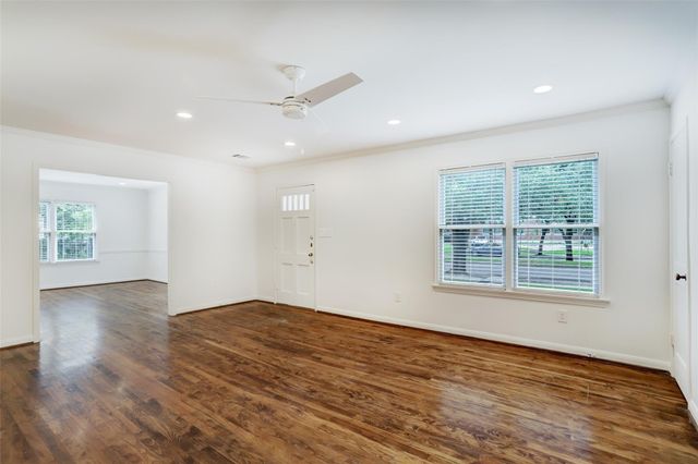 2009 South Boulevard, Houston, TX 77098