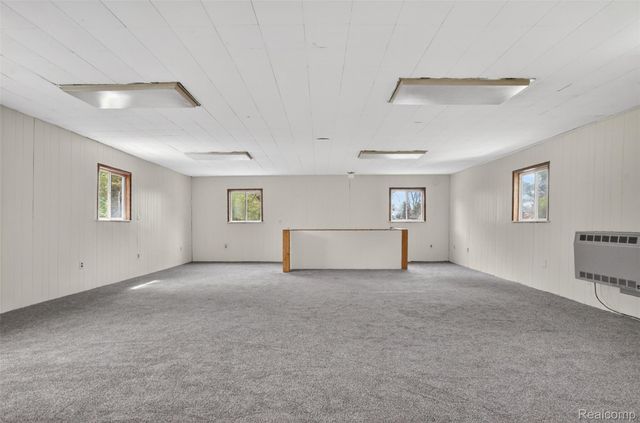 138 W Hunters Creek Road, Lapeer Township, MI 48446