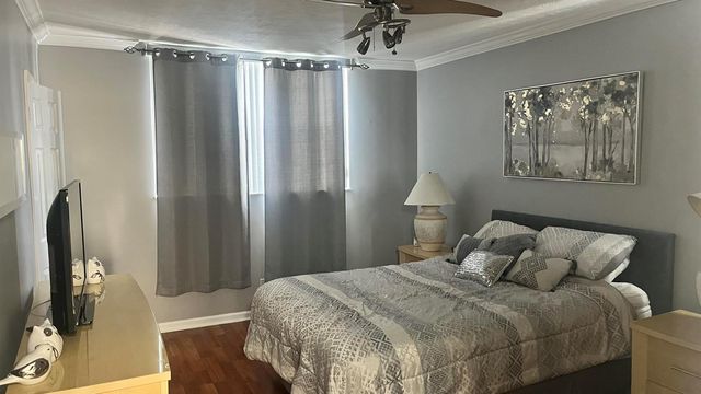 2871 Somerset Drive 414, Lauderdale Lakes, FL 33311