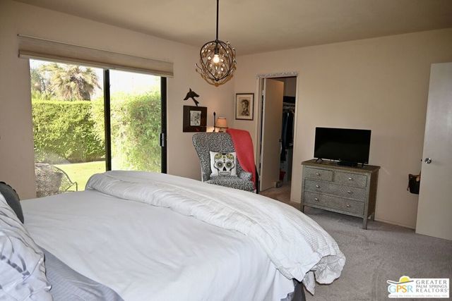 2117 Sunshine Way, Palm Springs, CA 92264