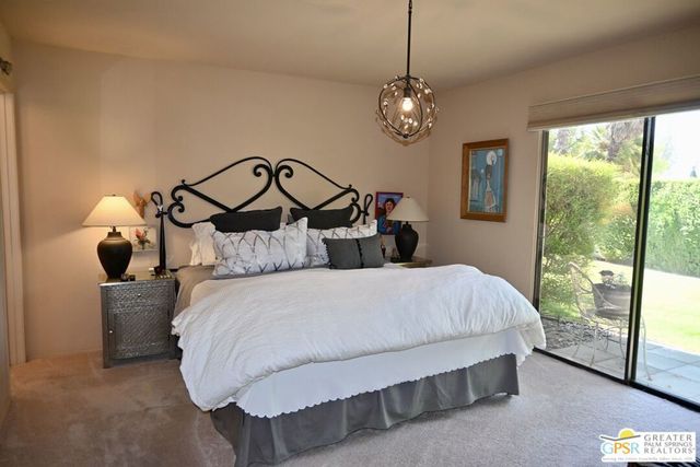 2117 Sunshine Way, Palm Springs, CA 92264