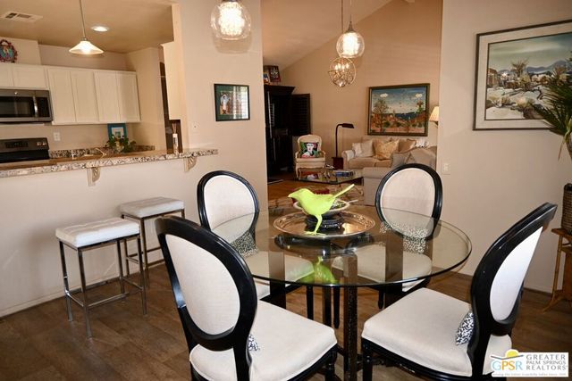 2117 Sunshine Way, Palm Springs, CA 92264