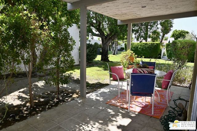 2117 Sunshine Way, Palm Springs, CA 92264