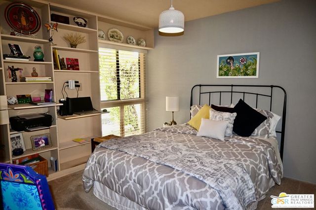 2117 Sunshine Way, Palm Springs, CA 92264