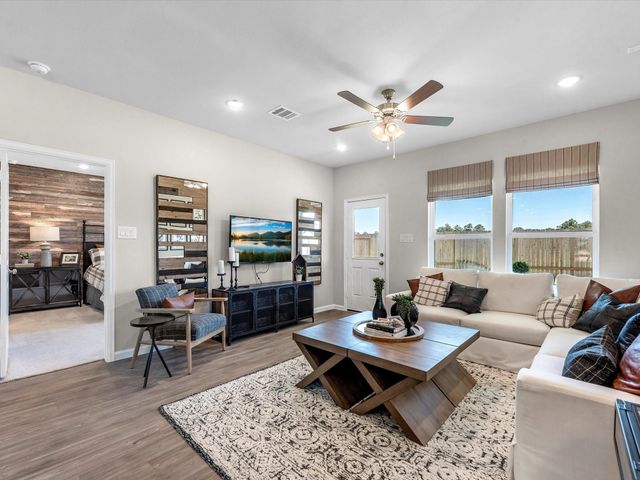 16768 Needlepoint Drive, Conroe, TX 77302