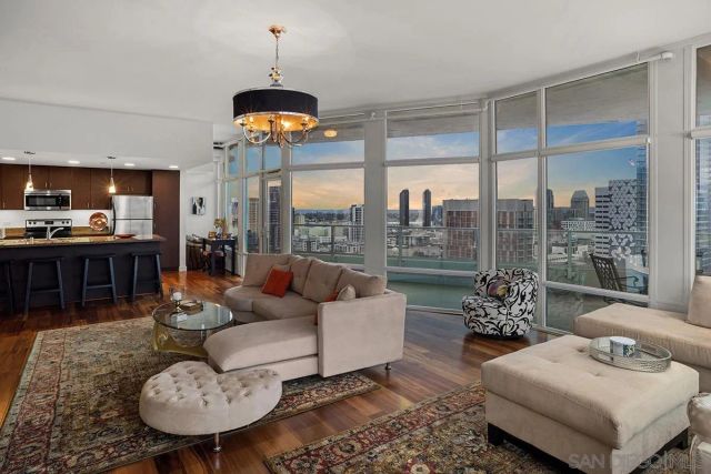 1080 Park Blvd 1802, San Diego, CA 92101