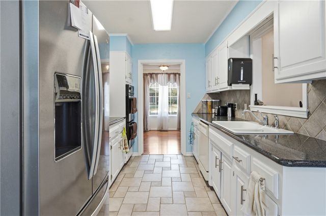8217 Meadow Drive, Fort Smith, AR 72908