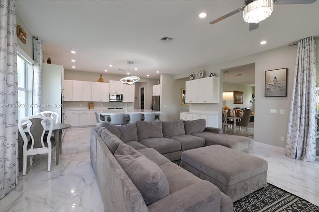 5669 Liberty Ln, Westlake, FL 33470