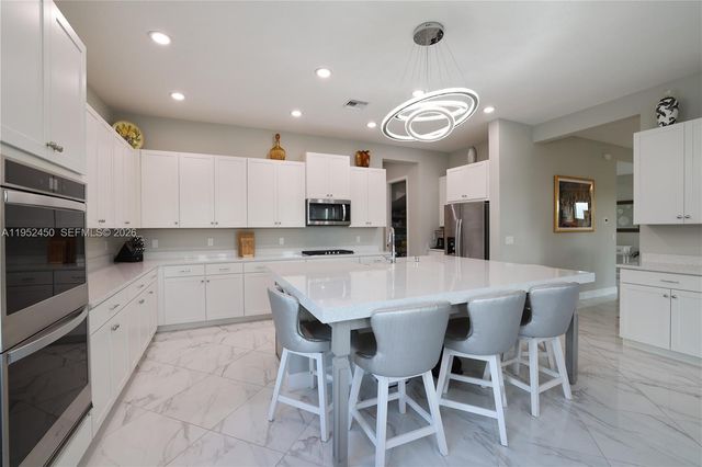 5669 Liberty Ln, Westlake, FL 33470