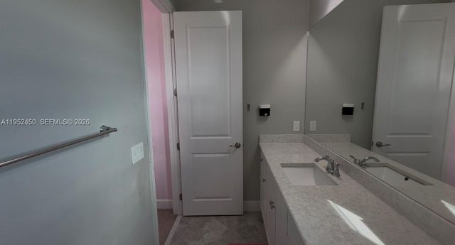 5669 Liberty Ln, Westlake, FL 33470