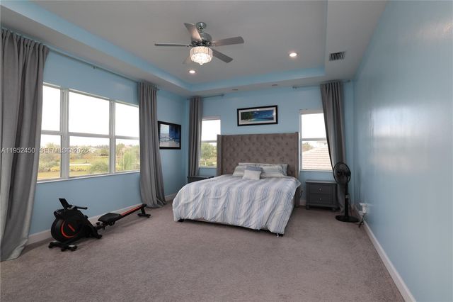 5669 Liberty Ln, Westlake, FL 33470