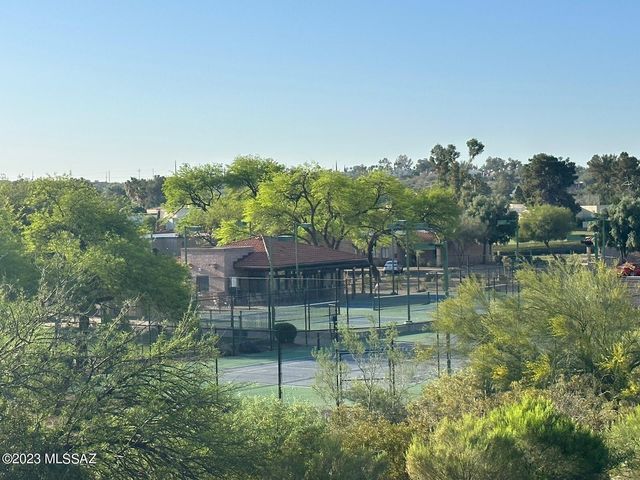 8479 N Gaetano Loop, Tucson, AZ 85742