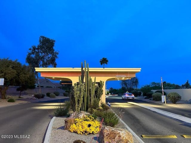 8479 N Gaetano Loop, Tucson, AZ 85742