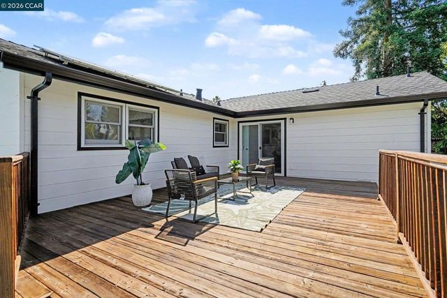 1837 Andrews Dr, Concord, CA 94521