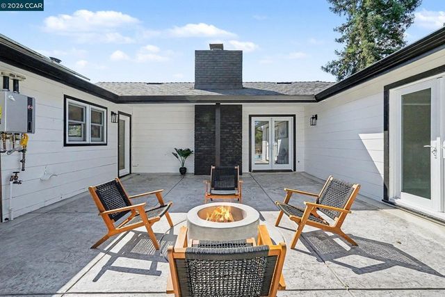 1837 Andrews Dr, Concord, CA 94521