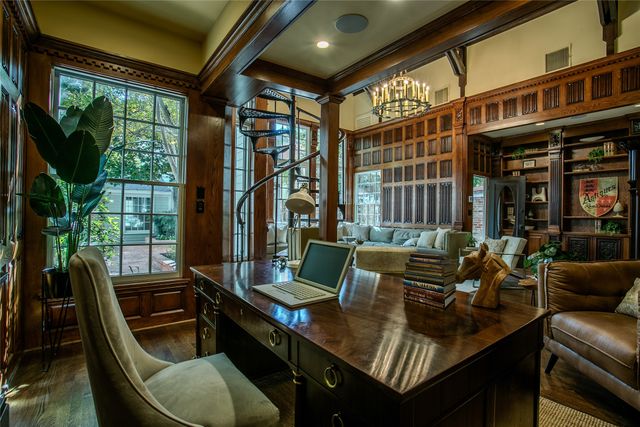 2916 Sale Street, Dallas, TX 75219