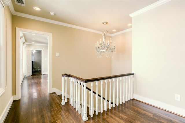 2916 Sale Street, Dallas, TX 75219