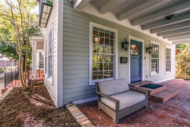 2916 Sale Street, Dallas, TX 75219