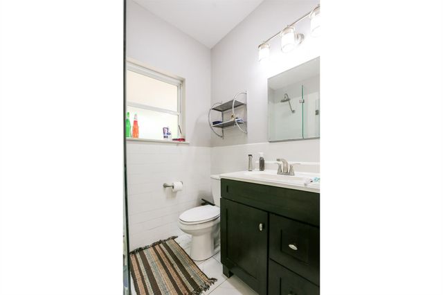 308 E 32nd ST A, Austin, TX 78705