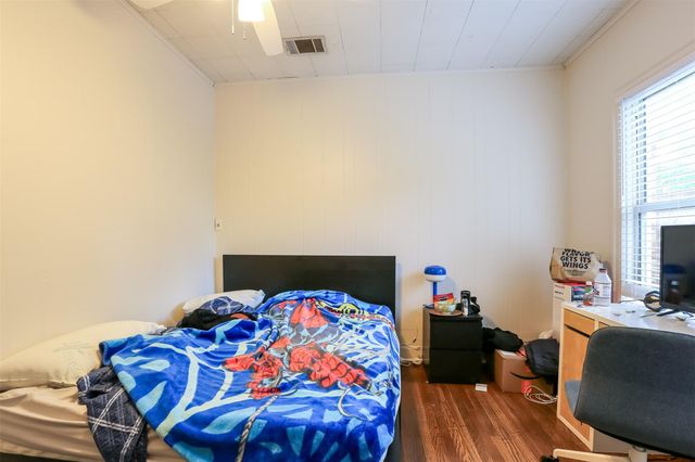 308 E 32nd ST A, Austin, TX 78705