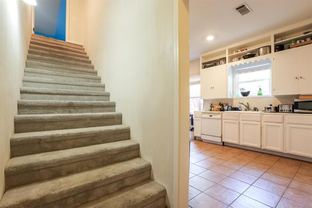 308 E 32nd ST A, Austin, TX 78705