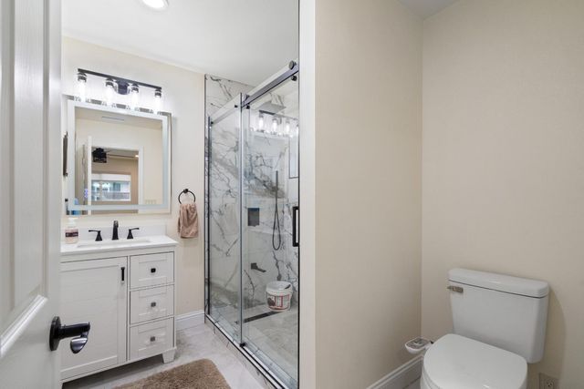 351 N Peach, Clovis, CA 93612