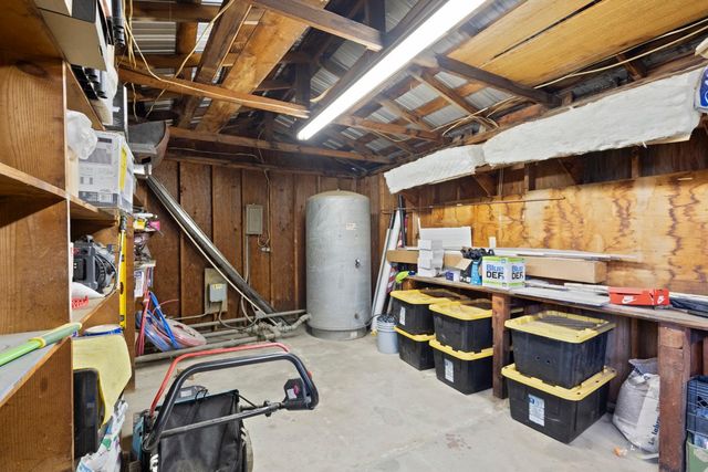 351 N Peach, Clovis, CA 93612