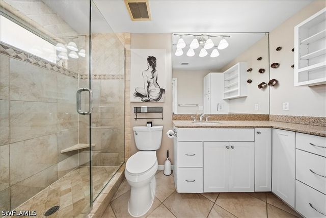 430 Saint Andrews BLVD 6, Naples, FL 34113