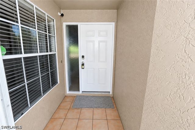 430 Saint Andrews BLVD 6, Naples, FL 34113