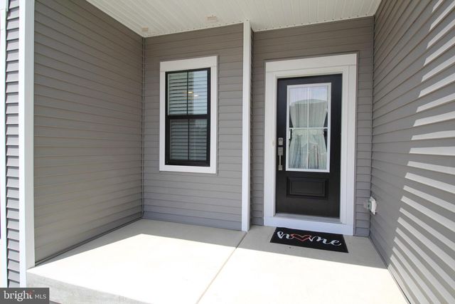 12 UMBRELL, Eagleville, PA 19403