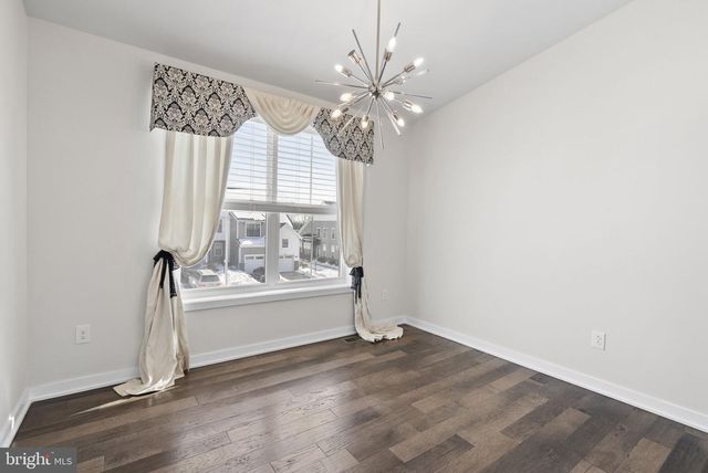 12 UMBRELL, Eagleville, PA 19403