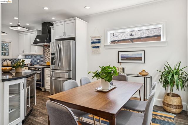 1767 Brandon St, Oakland, CA 94611