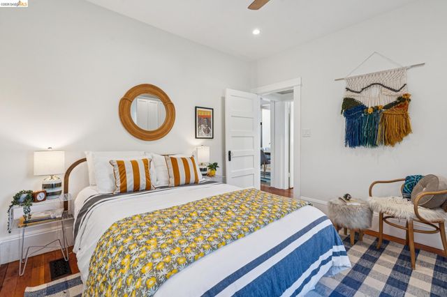1767 Brandon St, Oakland, CA 94611