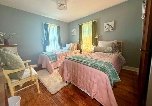 709 N Allen Road, Independence, MO 64050