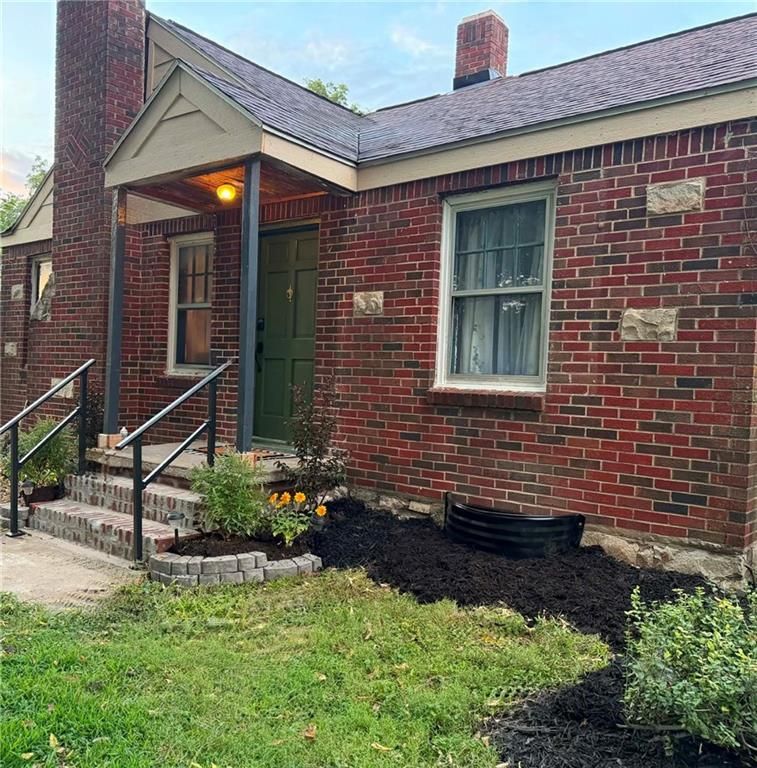 709 N Allen Road, Independence, MO 64050