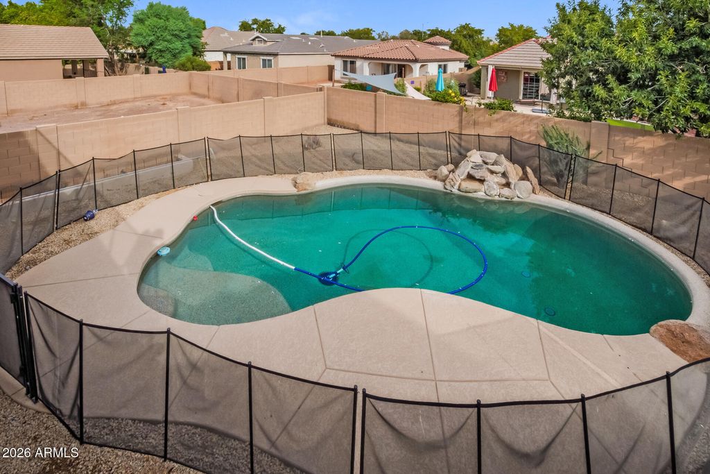 14844 W LAUREL Lane, Surprise, AZ 85379 — photo 2