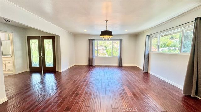 22921 Cass Avenue, Woodland Hills, CA 91364