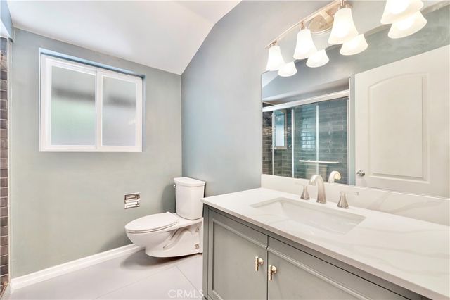 22921 Cass Avenue, Woodland Hills, CA 91364