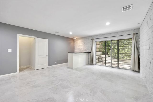 22921 Cass Avenue, Woodland Hills, CA 91364