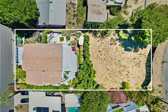 22921 Cass Avenue, Woodland Hills, CA 91364