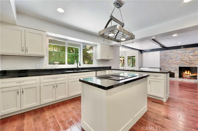 22921 Cass Avenue, Woodland Hills, CA 91364