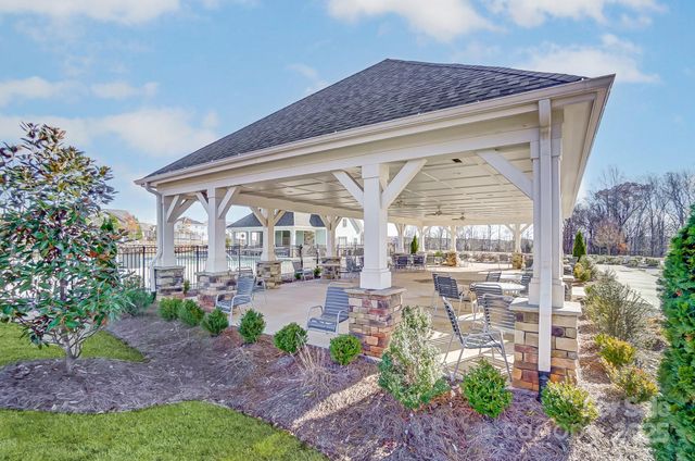 3930 Cheyney Park Drive, Charlotte, NC 28269