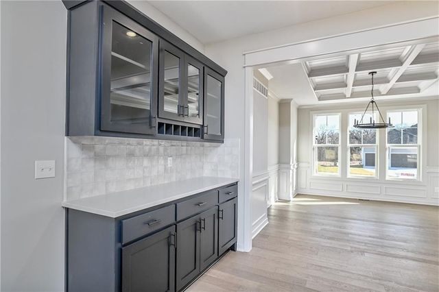 6114 Lewis Drive, Shawnee, KS 66226